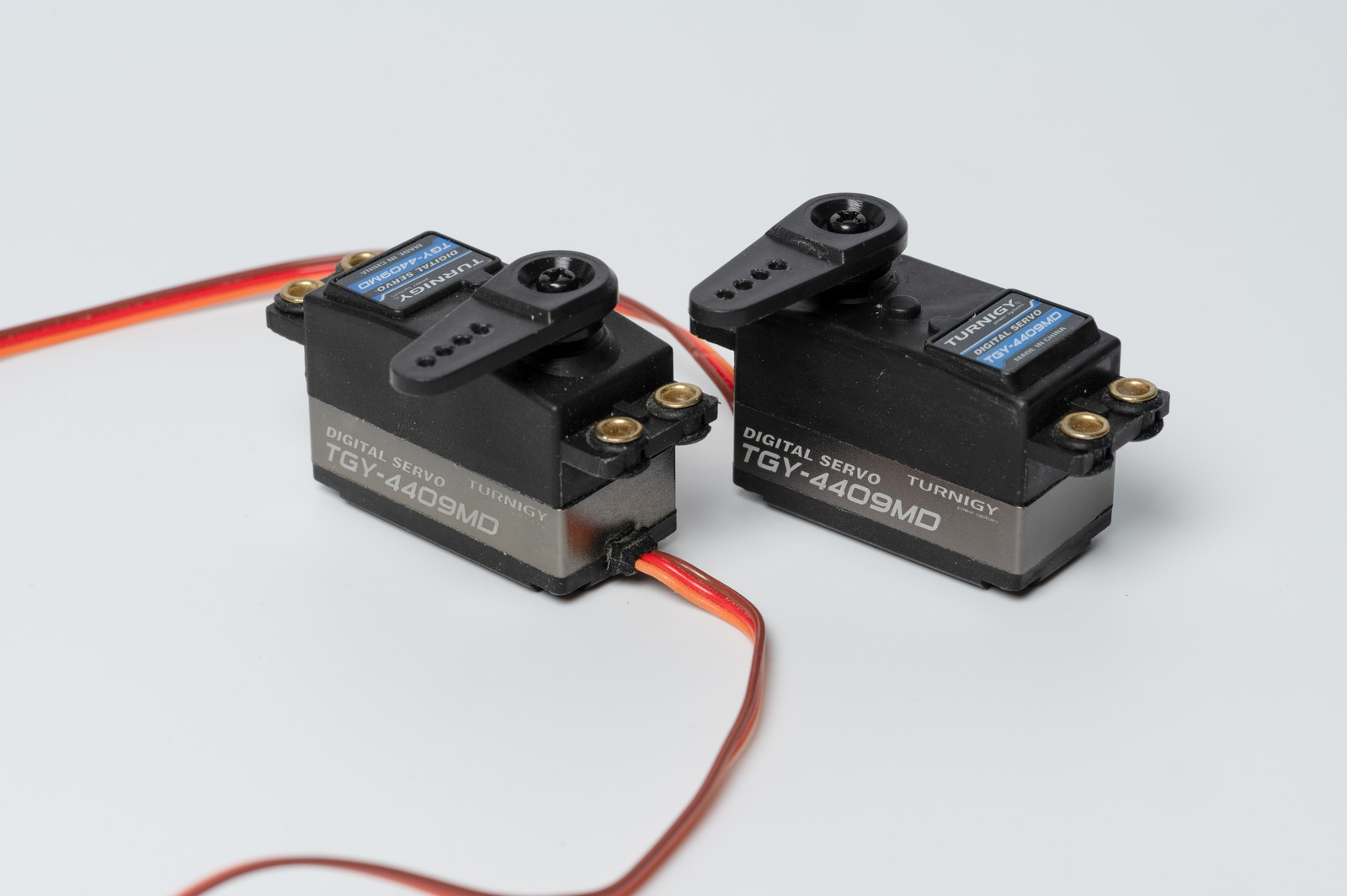 Turnigy TGY-4409MD Low Profile Servo Turnigy TGY-4409MD Low Profile Servo